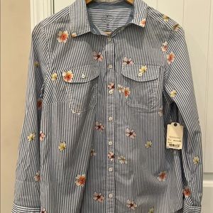 St John's Bay Women's Button Down Stripe Floral Shirt Size PM Blue